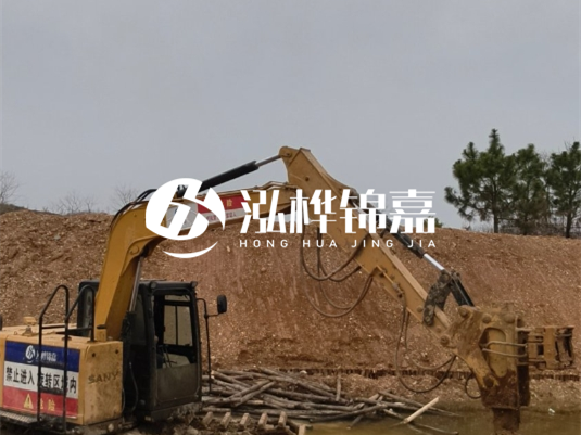 4 米防汛木樁多少根可以送貨上門?3 米松木樁 11-13 公分價格是多少?