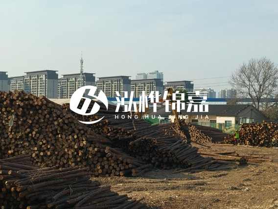河南松木樁廠家泓樺錦嘉-松木樁直徑是小頭還是大頭?