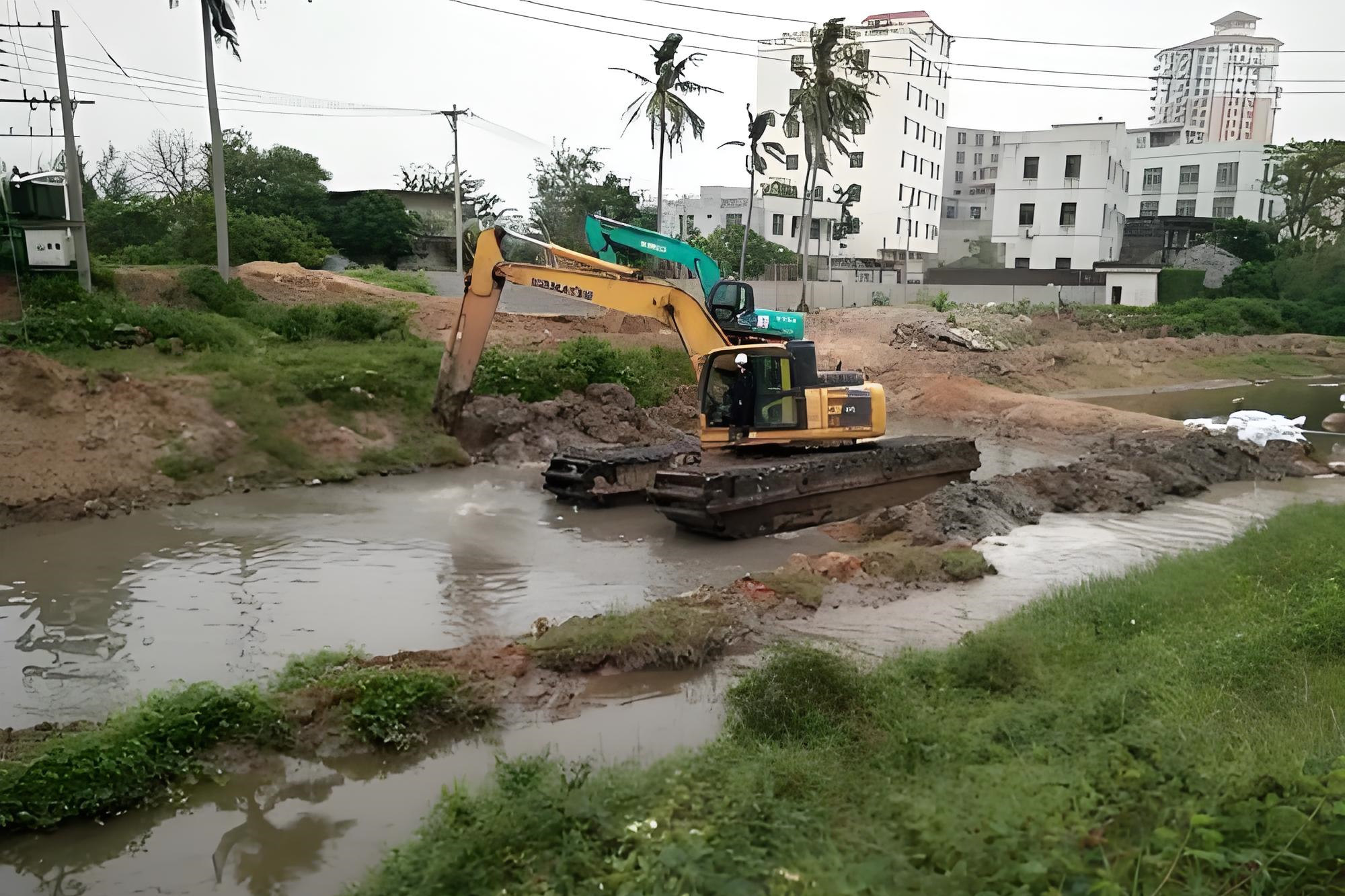 河南信陽挖機清淤施工隊-挖機加長臂清淤適合多大深度的區域?